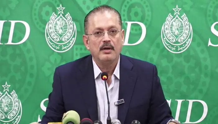 سندھ کے سینئر وزیر شرجیل انعام میمن—فائل فوٹو