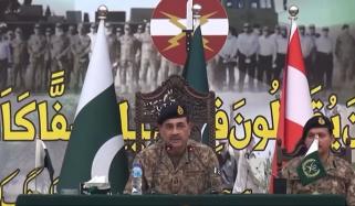 پاک فوج قومی استحکام کو نقصان پہنچانے والے عناصر سے نمٹنے کیلئے تیار ہے، فیلڈ مارشل