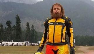  اسٹنٹ مین سلطان گولڈن آج ہی ایک اور عالمی ریکارڈ توڑنے میں کامیاب 