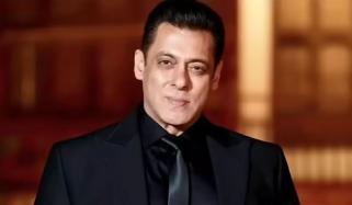 اسکرین کے پیچھے سلمان خان کی زندگی کیسی ہے؟ اداکار نے خود ہی بتادیا