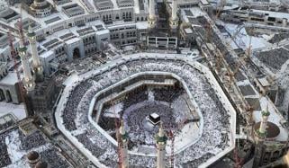 کلاک ٹاور کی چھت سے خانۂ کعبہ کے روح پرور مناظر