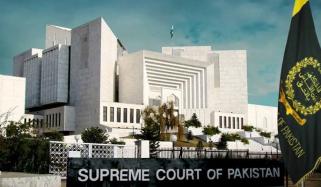سپریم کورٹ نے 22 پولنگ اسٹیشنز پر پولنگ کا فیصلہ معطل کردیا