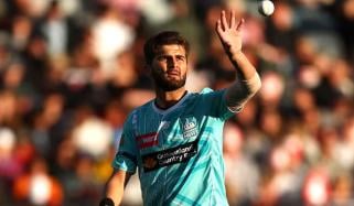 شاہین آفریدی کا بی بی ایل میں ڈیبیو خوشگوار نہ ہو سکا، بولنگ سے روک دیا