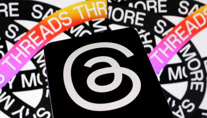 Threads introduces new communities, tests badges for select members