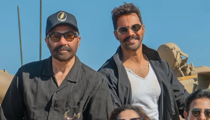 Varun Dhawan gushes over working with Sunny Deol in Border 2