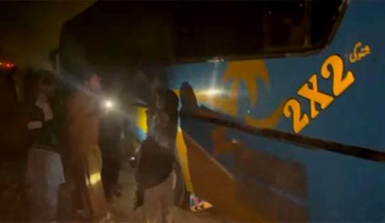گھوٹکی: مسافر بس سے 11 مغوی بازیاب