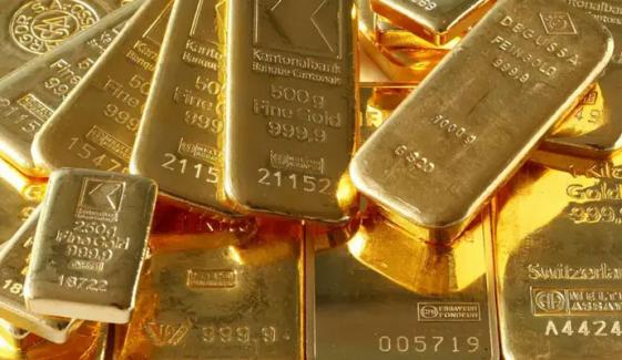 سونے کی قیمت میں 4 ہزار روپے کی کمی، فی تولہ کتنے کا ہوگیا؟