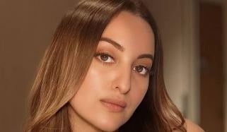 سوناکشی سنہا کی ایئر انڈیا پر تنقید، بعد میں پوسٹ ڈیلیٹ کر دی