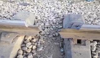 شکار پور میں ریلوے ٹریک پر دھماکا