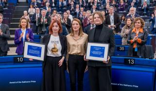 یورپین پارلیمنٹ کا 2025 کا سخاروف پرائز اندرزیج پوکزوبٹ اور مزیا اماگلوبیلی کو مل گیا