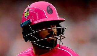 بی بی ایل: بابر اعظم ایک مرتبہ پھر عمدہ کارکردگی دکھانے میں ناکام