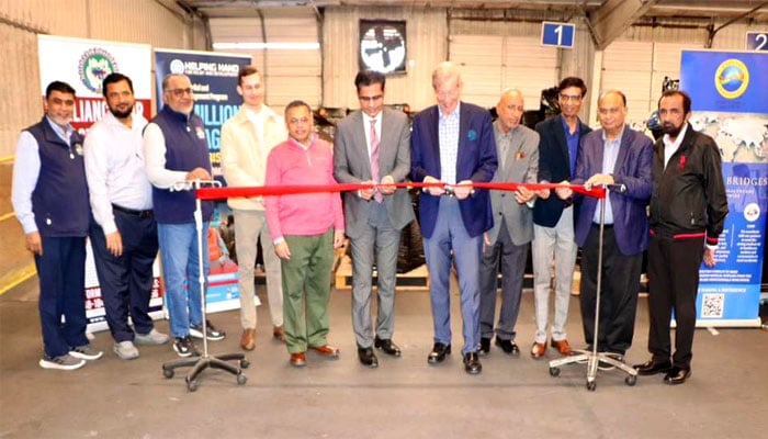 پاکستان میں سیلاب سے متاثرہ علاقوں کیلئے امدادی کنٹینر روانہ، ہیوسٹن میں تقریب