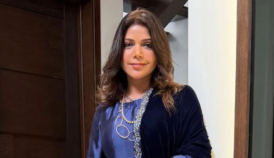 حدیقہ کیانی روتی کیوں نہیں؟ وجہ جان کر رونگٹے کھڑے ہو جائیں