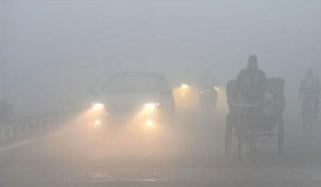 پنجاب، کے پی میں شدید دھند، مختلف شہروں کی فضا آج بھی انتہائی آلودہ