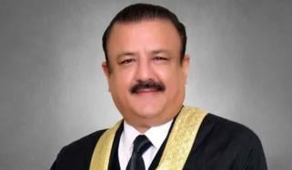 ڈگری تنازع کیس: جسٹس طارق جہانگیری جج کے عہدے کیلئے نااہل قرار