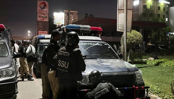 مارے گئے بھتہ خور سے مختلف تاجروں کے فون نمبر ملنے کا انکشاف