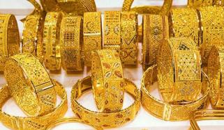ملک بھر میں فی تولہ سونا 900 روپے سستا