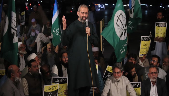 کراچی: جان لیوا حادثات، ای چالان کیخلاف جماعت اسلامی نے 13 مقامات پر دھرنا دیا