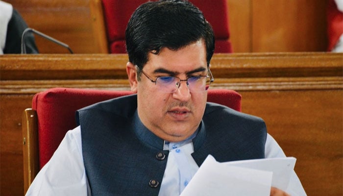 اصغر ترین—فائل فوٹو