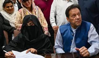 عمران، بشریٰ کیخلاف توشہ خانہ ٹو کیس کی سماعت آج ہونے کا امکان