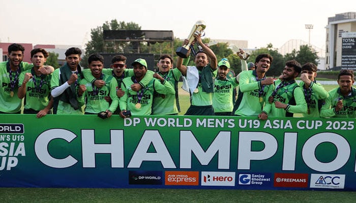 انڈر 19 ایشیاکپ فائنل: بھارت کو شکست دینے پر کے پی اور سندھ کے گورنرز کی قومی ٹیم کو مبارکباد