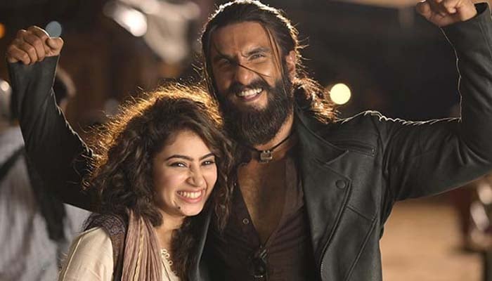 Dhurandhar dominates box office, overshadows Kis Kisko Pyaar Karoon 2