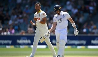 آسٹریلیا نے انگلینڈ کو 82 رنز سے شکست دے کر ایشیز سیریز جیت لی