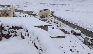 شدید سردی میں ایرانی سرحد عبور کرنے والے متعدد افغان شہری ہلاک، ایرانی جریدہ