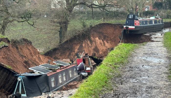 Major incident declared in Whitchurch after sudden canal collapse