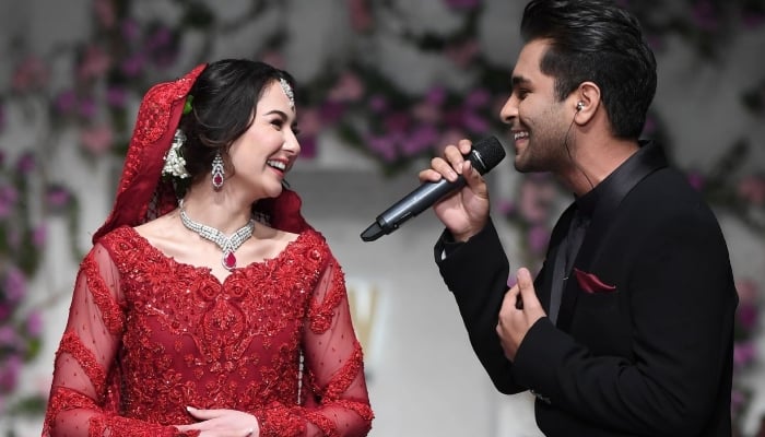 Asim Azhar praises Hania Amir, Meri Zindagi Hai Tu team after song tops charts