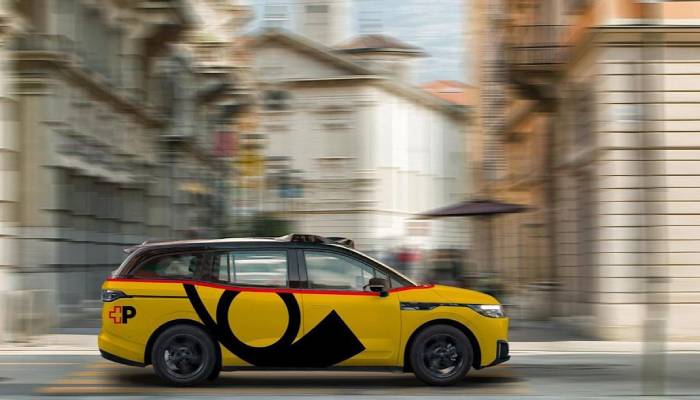 Self-driving taxis set to hit London streets in 2026 trials