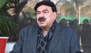 اللّٰہ سے پوری امید ہے یہ کیس جیتوں گا، میں عمرے پر جاؤں گا، شیخ رشید