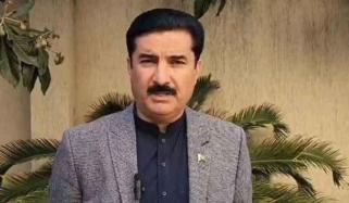 جیلوں کے قیدی باہر آکر احتجاج کریں تو قانون اپنا راستہ لے گا: فیصل کریم