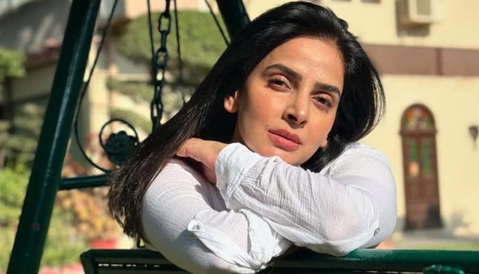 Saba Qamar drops hints about exciting new project amidst Muamma buzz
