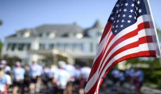 امریکا: غیرقانونی تارکینِ وطن کو کرسمس پر ملک چھوڑنے کیلئے 3 ہزار ڈالر اور مفت سفر کی پیشکش