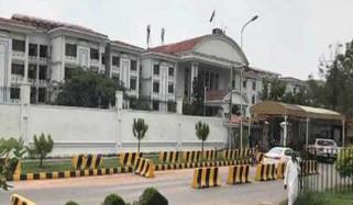 لاجز میں ٹاپ فلور کی چھتیں انتہائی ناکارہ ہو چکی ہیں: سینیٹر وقار مہدی