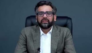 پی آئی اے کی نجکاری پر حکومت کریڈٹ نہ لے، قوم سے معافی مانگے: مزمل اسلم