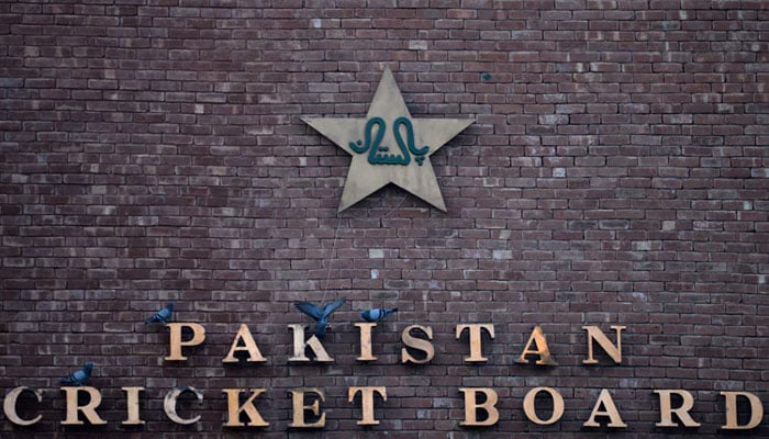 پی ایس ایل کی 2 نئی ٹیموں کیلئے 12 پارٹیوں کی بڈنگ