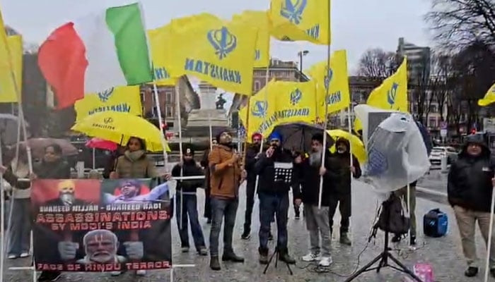 اٹلی: میلان میں سکھ فار جسٹس کا بھارتی قونصل خانے کے سامنے احتجاجی مظاہرہ