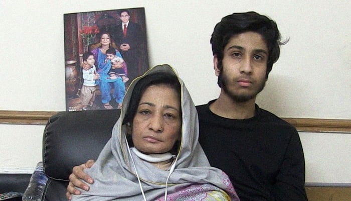 شمائلہ عمران فاروق کی میت تدفین کیلئے پاکستان روانہ کردی گئی