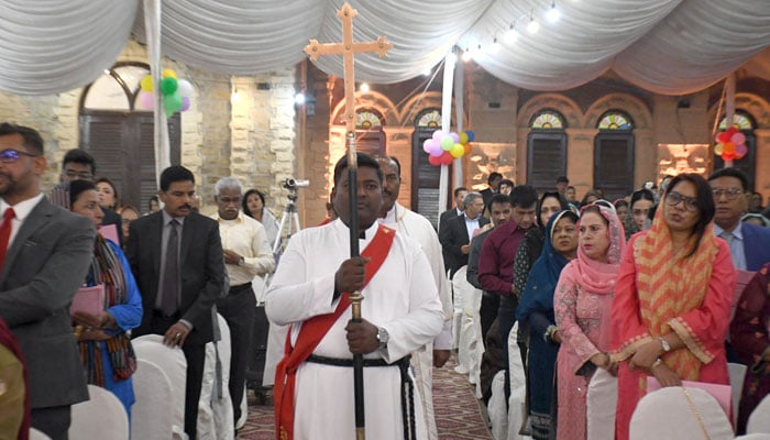 فوٹو: آن لائن