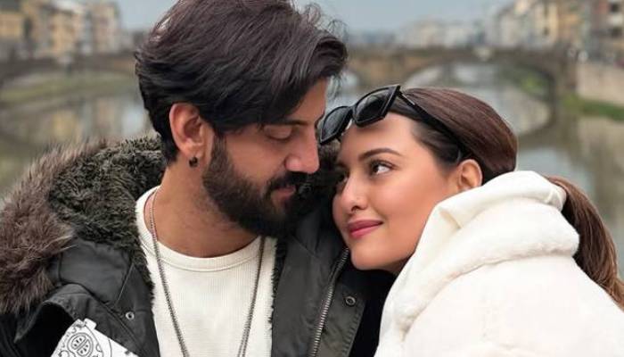 Sonakshi Sinha treats fans to cozy Christmas celebration with husband