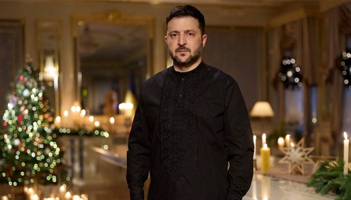 یوکرین کے صدر ولادمیر زیلنسکی—تصویر بشکریہ غیر ملکی میڈیا