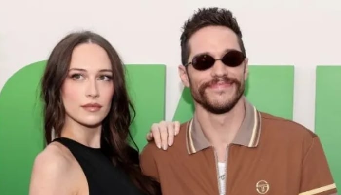 Pete Davidsons girlfriend shares postpartum struggle after first babys birth