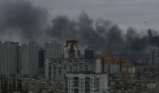 روس کا یوکرین پر حملہ،1 شخص ہلاک، ہزاروں گھروں کی بجلی منقطع