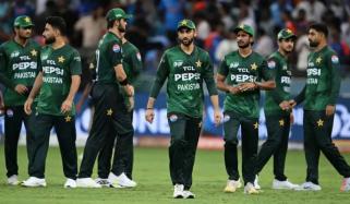 سری لنکا کے خلاف سیریز کے لیے قومی ٹیم کا اعلان، اہم کھلاڑی کی واپسی