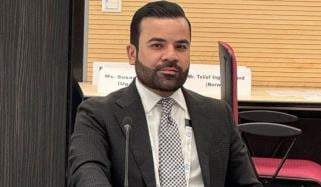 پی ٹی آئی سوشل میڈیا پر مقبولیت کا ڈرامہ رچا کر جھوٹا پراپیگنڈا کررہی ہے: بیرسٹر عقیل ملک