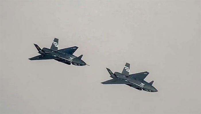 ترکیہ کے بغیر پائلٹ جنگی طیارے کی کامیاب فارمیشن پرواز