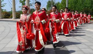 چین: غیرصوبائی شادی، بغیر نکاح رہائش اور حمل پر جرمانے عائد