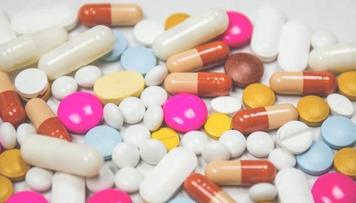 سماعت کو نقصان پہنچانے والی 5 عام ادویات